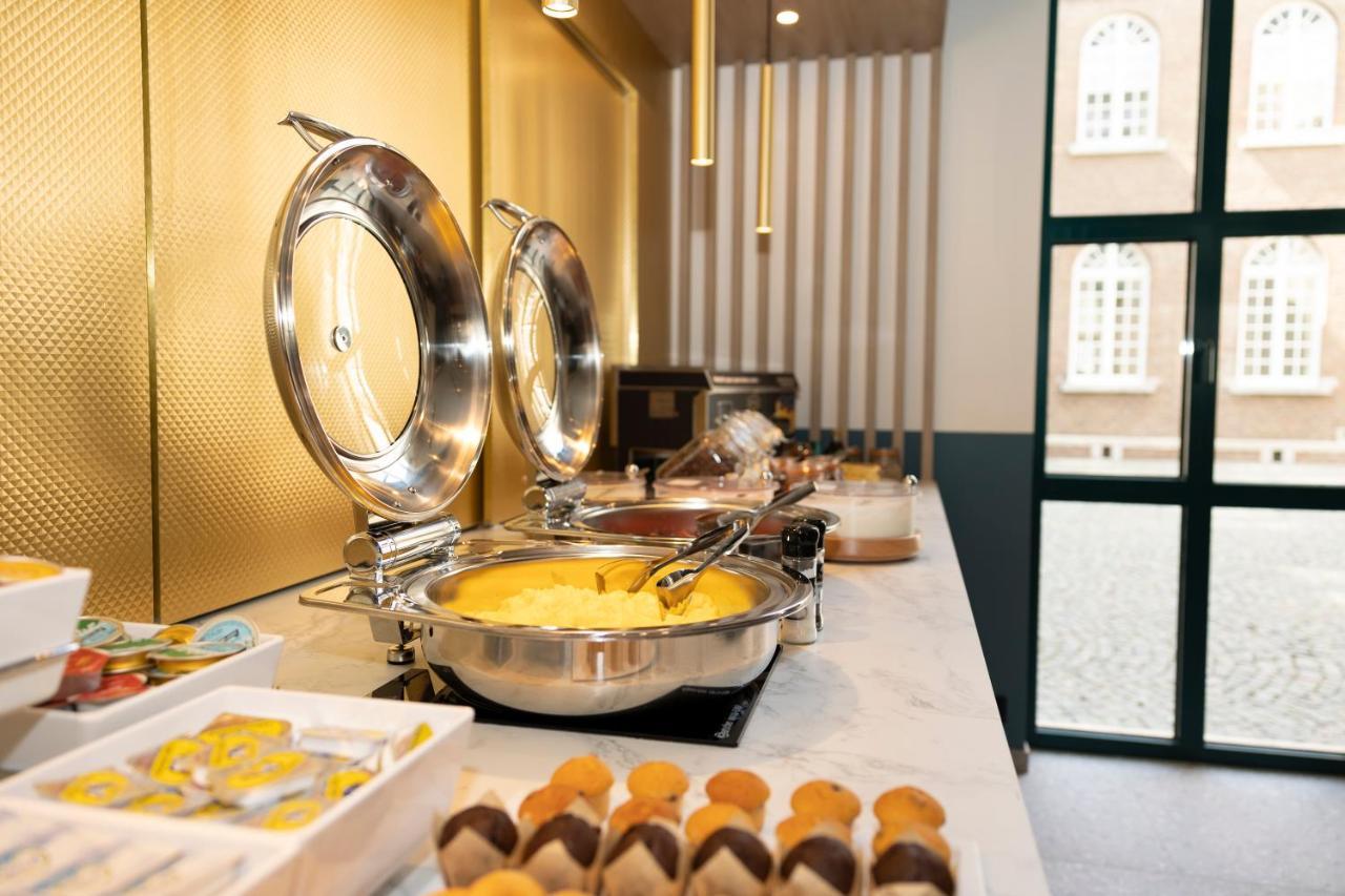 B&B Hotel Hasselt Bagian luar foto