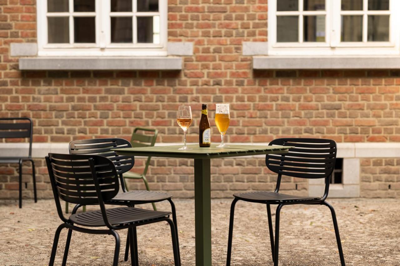 B&B Hotel Hasselt Bagian luar foto