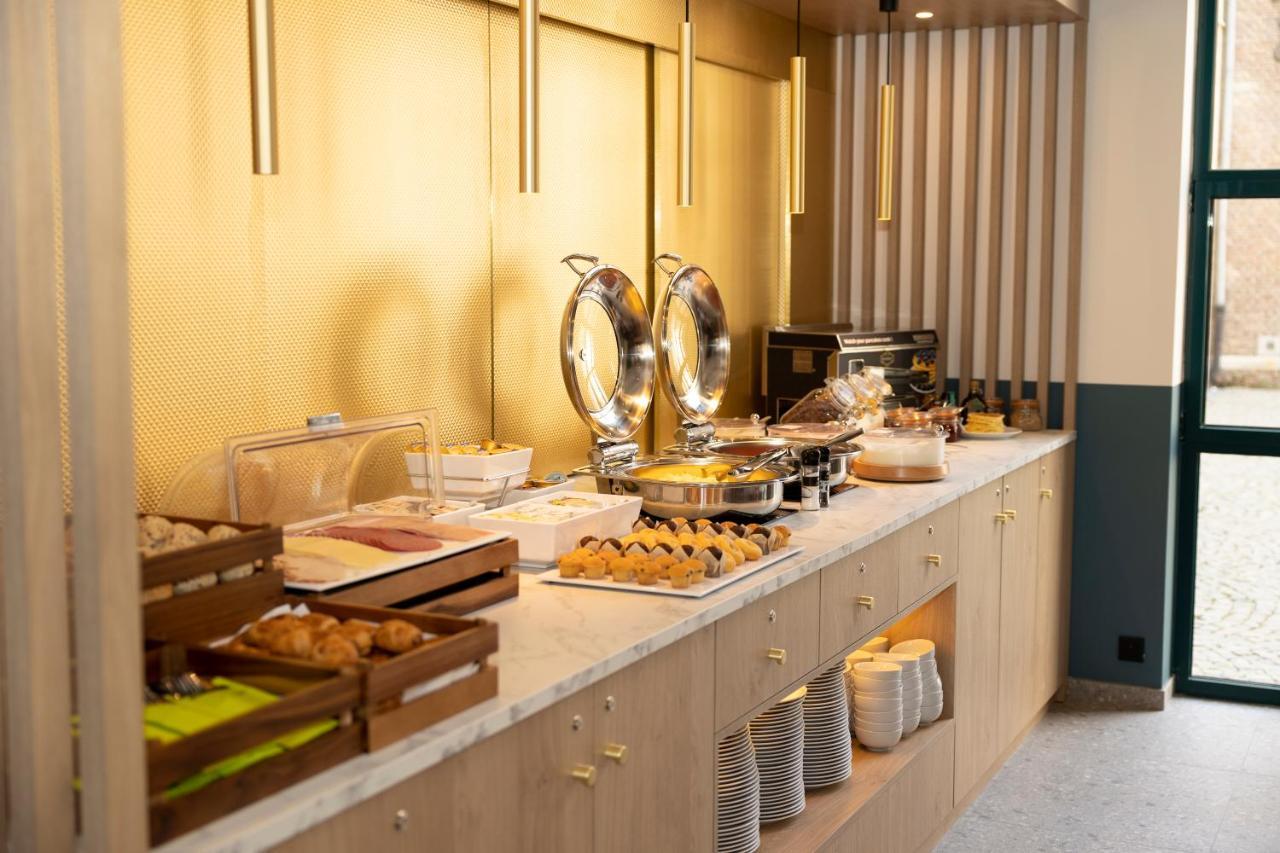 B&B Hotel Hasselt Bagian luar foto